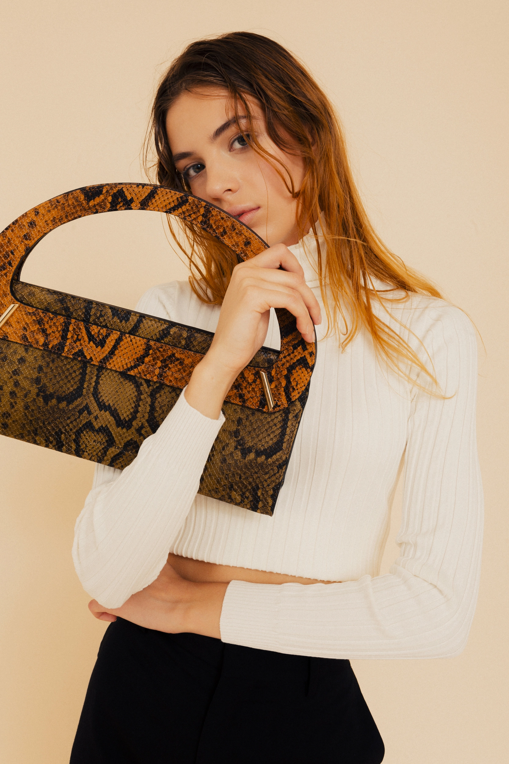 Avec La Troupe SS19 Lookbook