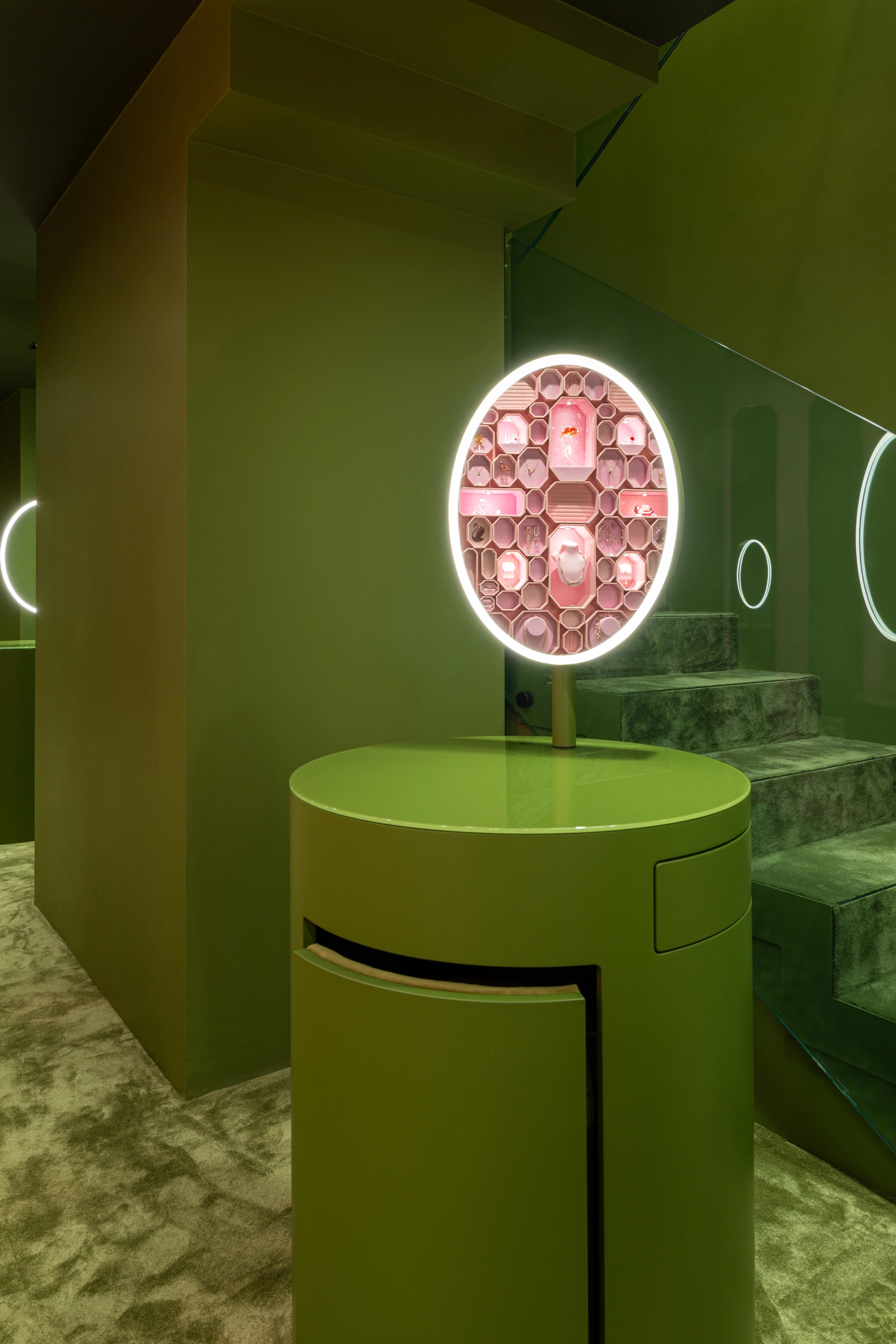 Swarovski Via Mazzini VR Interior