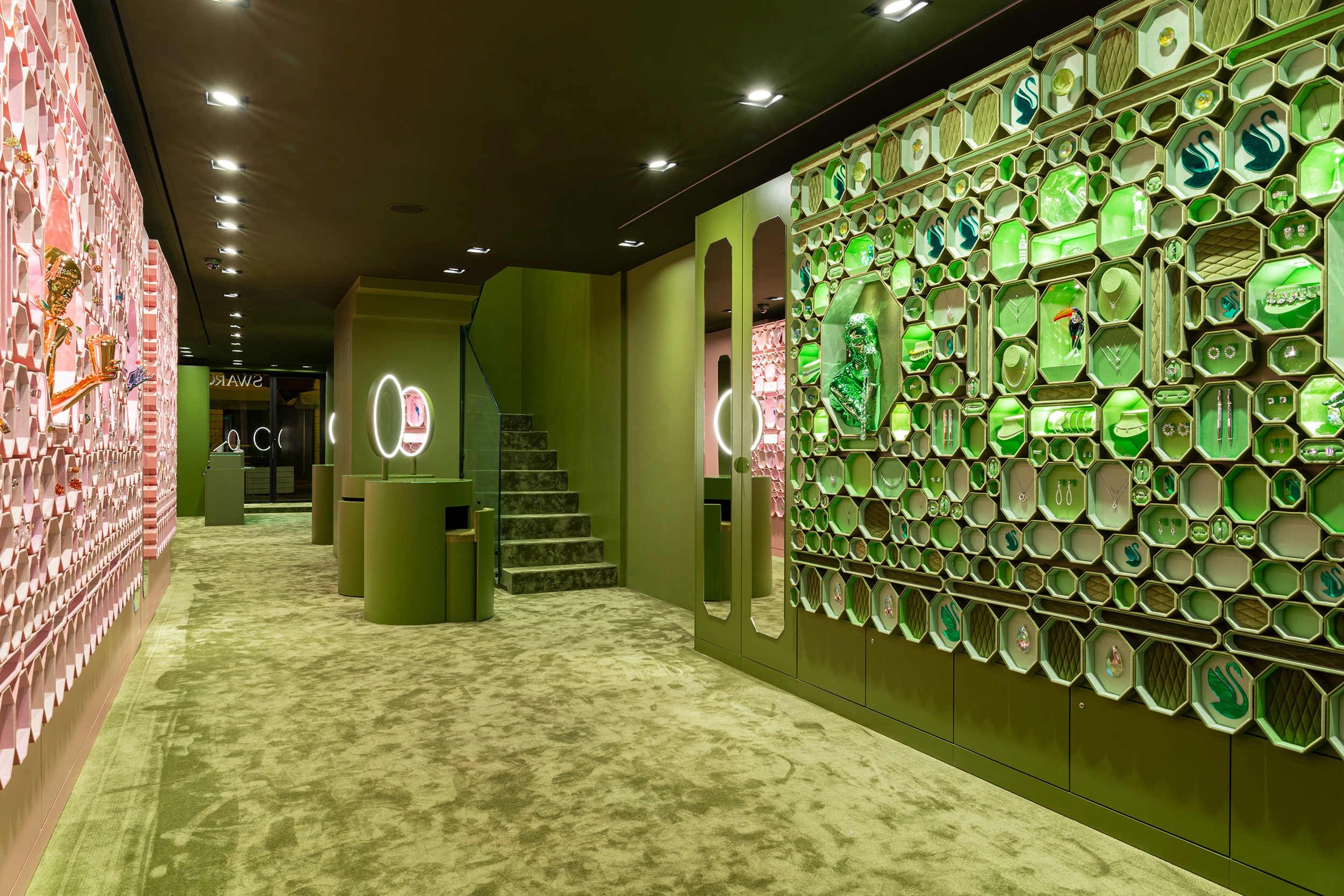 Swarovski Via Mazzini VR Interior